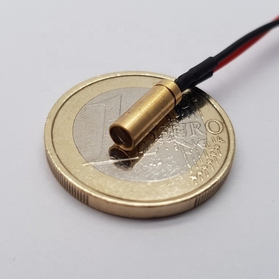 650nm 5VDC Line Laser Module with 5000 Hours Lifetime and Brass Gold-plated Housing